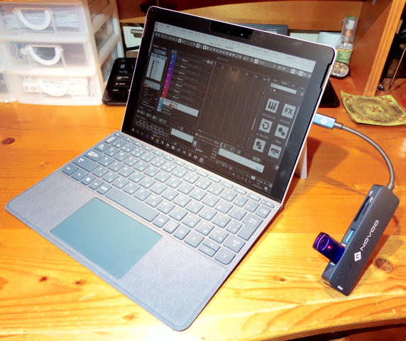 SurfaceGo1